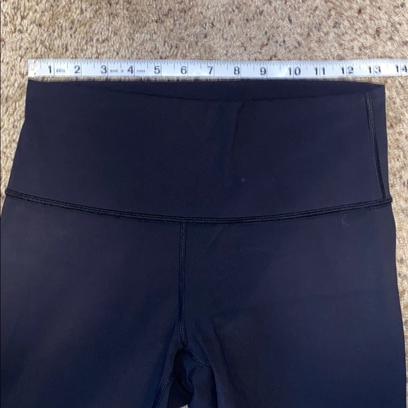 Lulu lemon black leggings - Picture 8 of 8